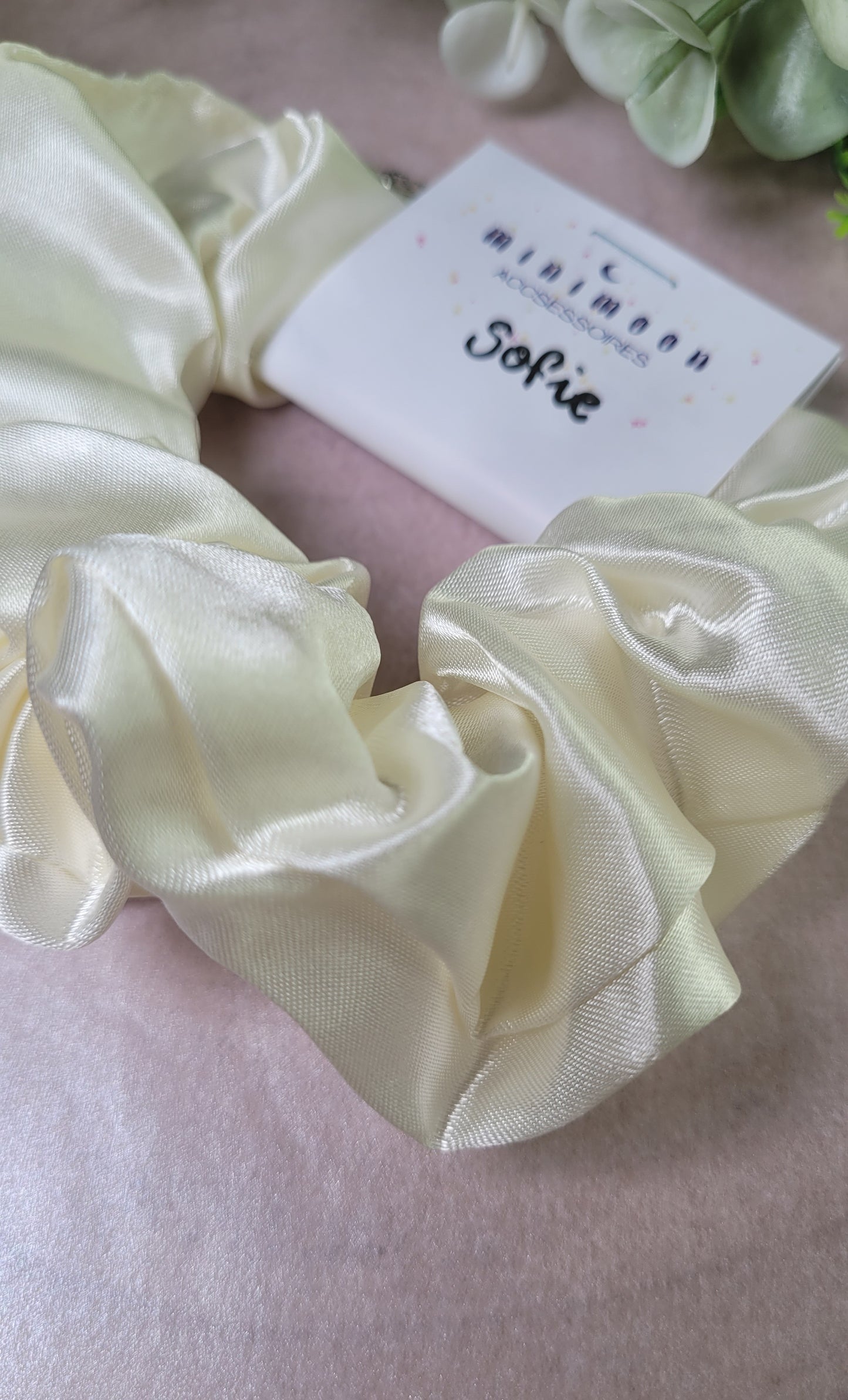 "Sofie" Scrunchie