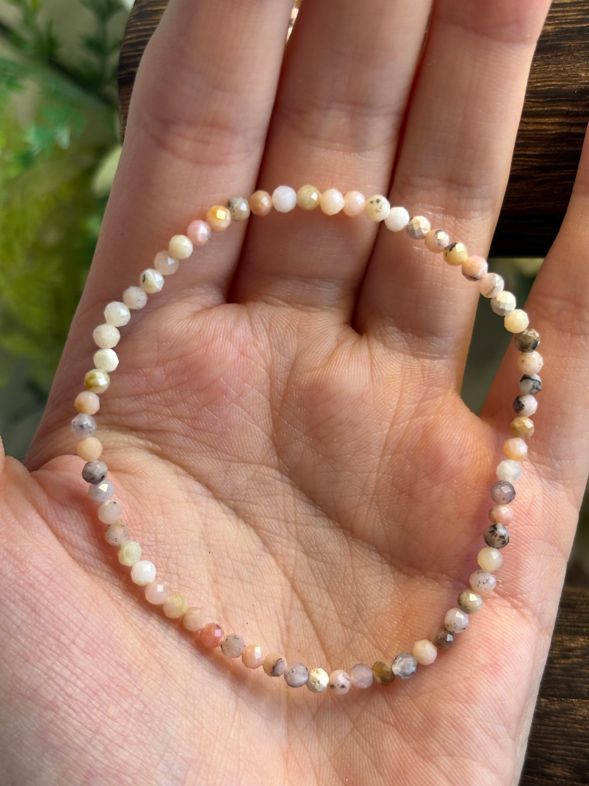 Rosa Opal facettiert