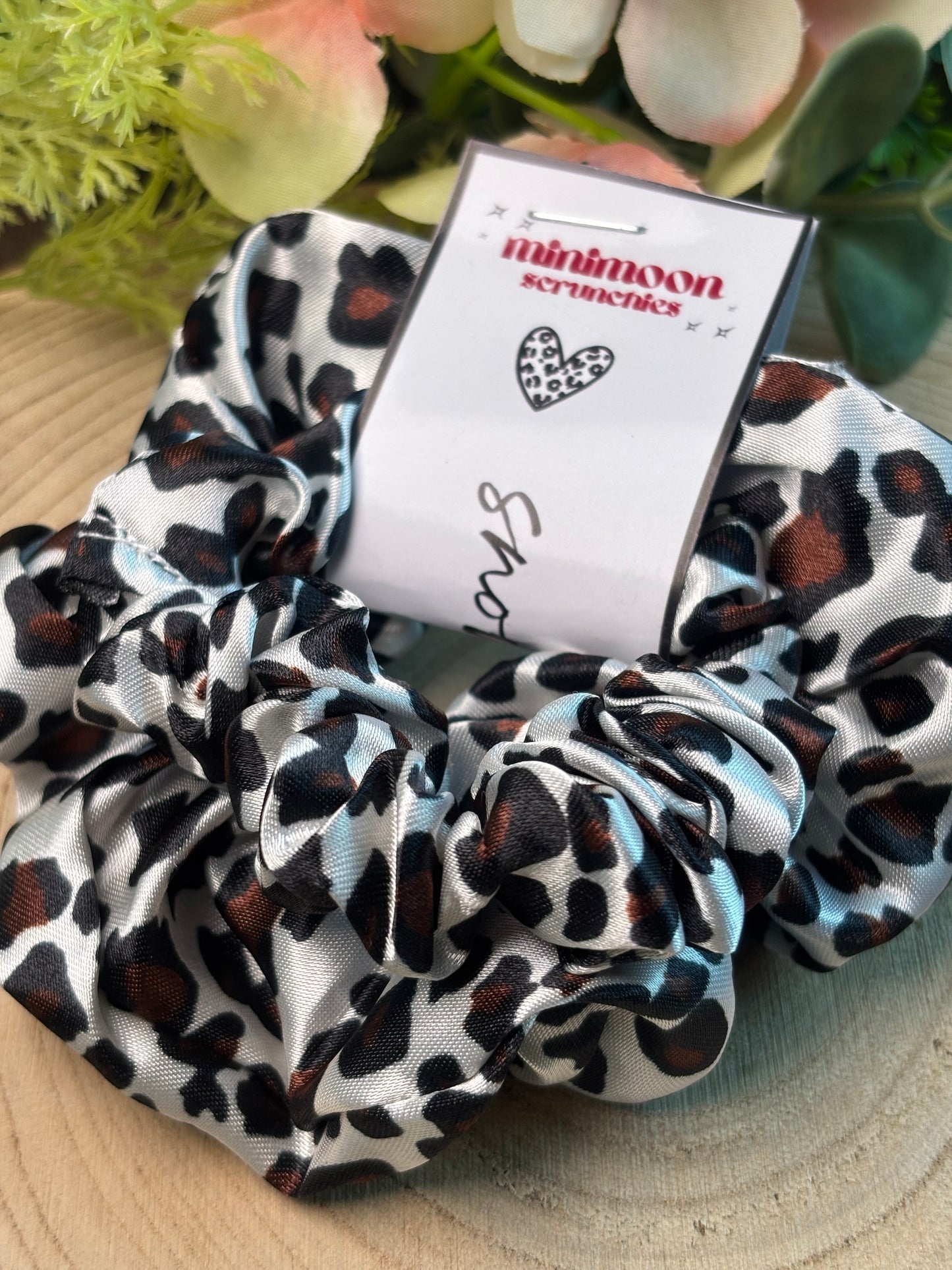 Snow Leo Scrunchie