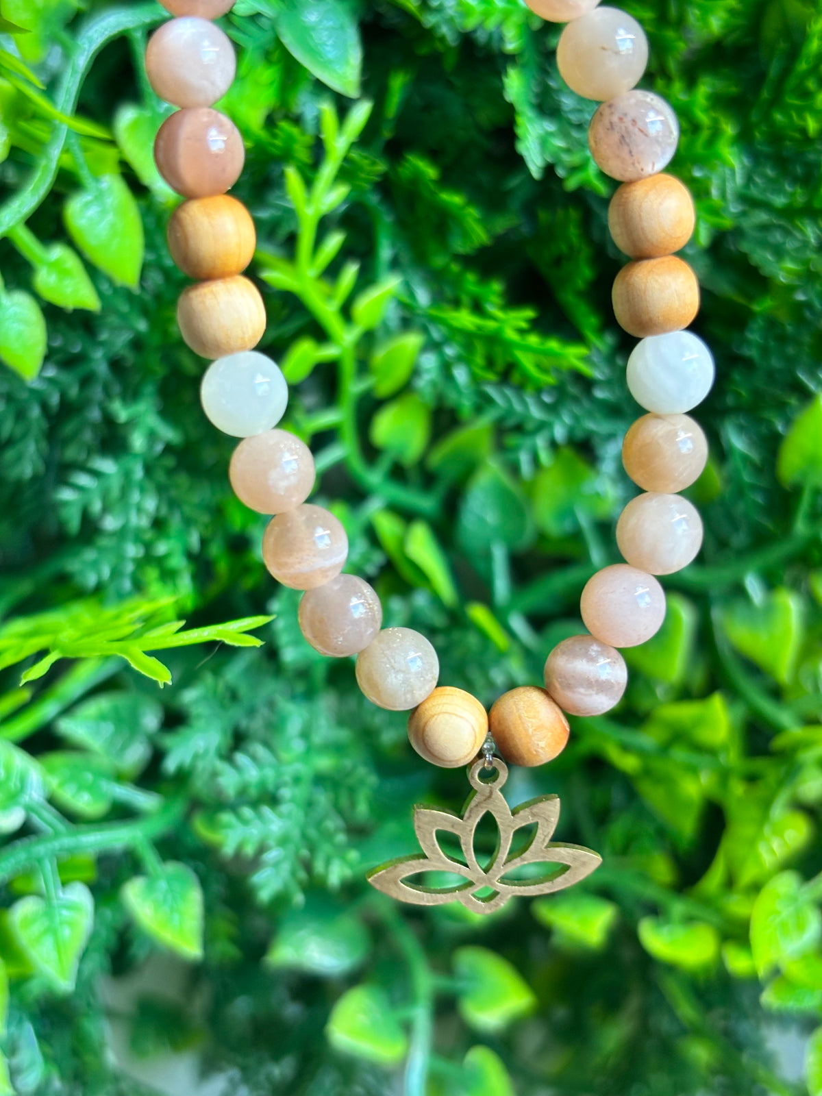 🌙 Lunara / Gold– Intuition & innere Harmonie
