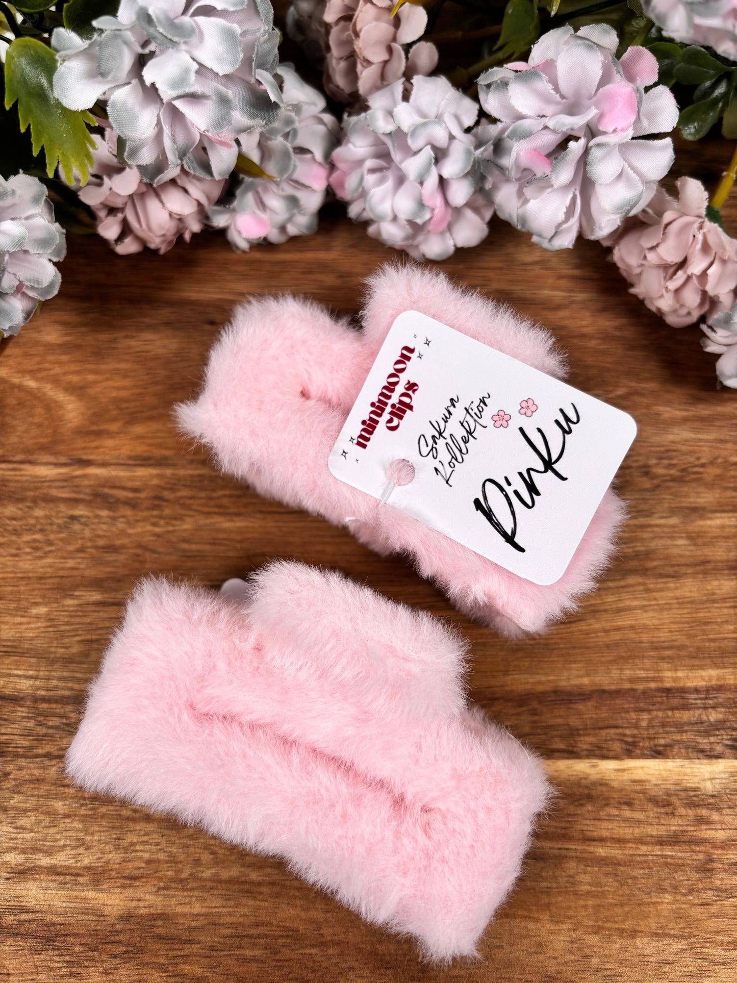 Pinku Flausch Haar Clip